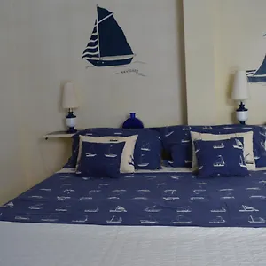 Yacht Club Sal Bed & Breakfast